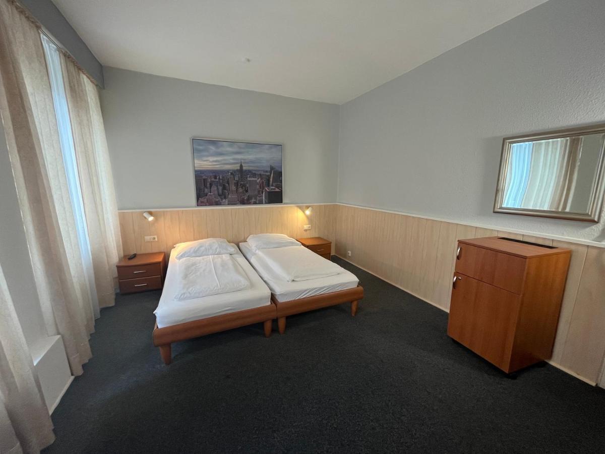 Hotel Schwarzer Baer Ανόβερο Εξωτερικό φωτογραφία