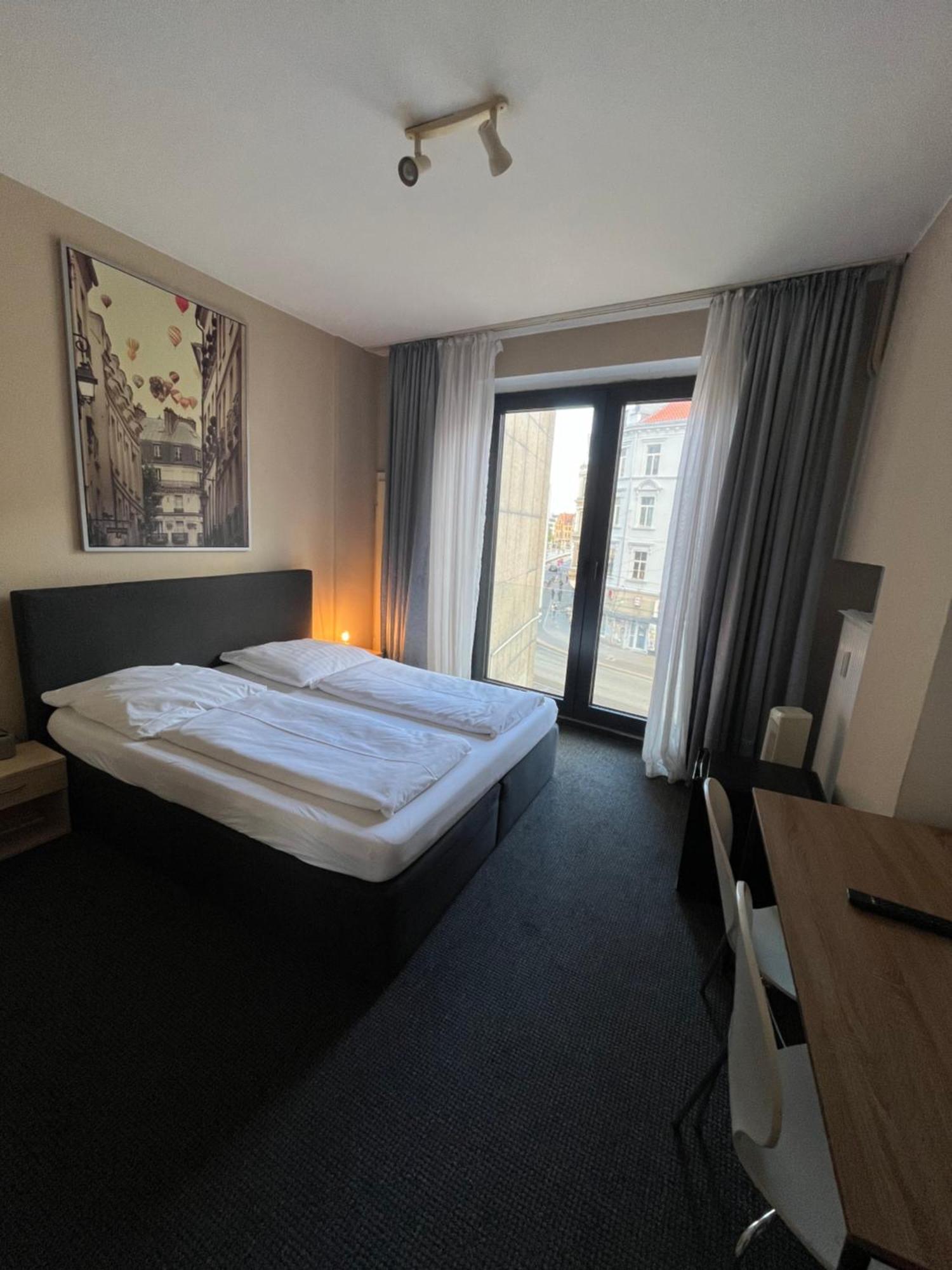 Hotel Schwarzer Baer Ανόβερο Εξωτερικό φωτογραφία