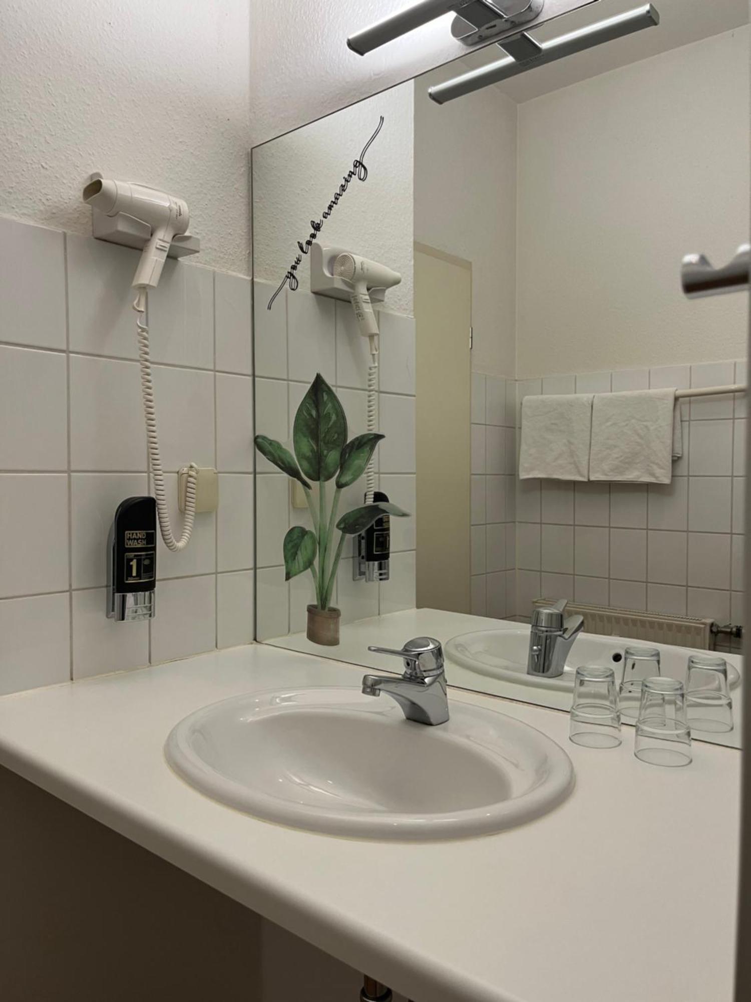 Hotel Schwarzer Baer Ανόβερο Εξωτερικό φωτογραφία